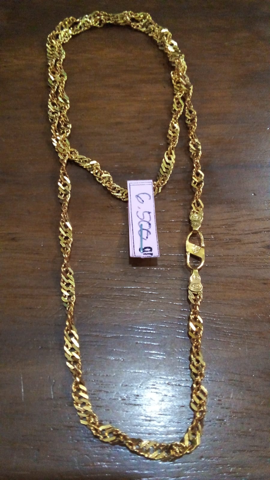 Kalung Borsalino